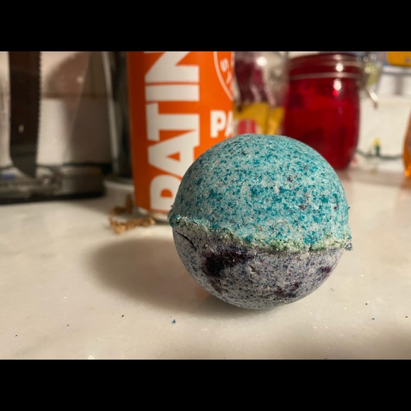 Other - HOMEMADE BATH-BOMBS!!!